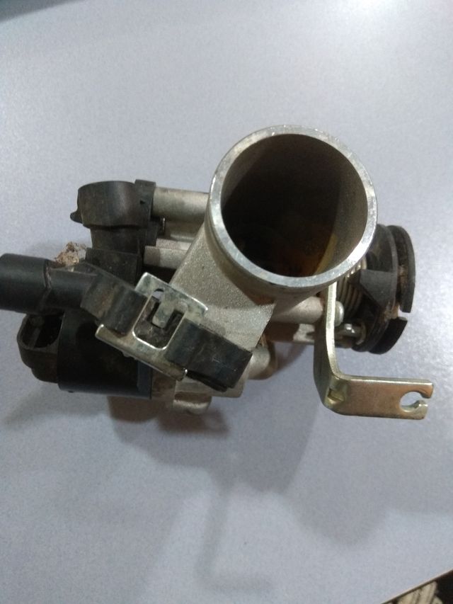 Cuerpo inyección Keeway vieste 125