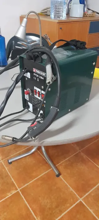 Máquina de soldar Parkside PFDS 35 B4