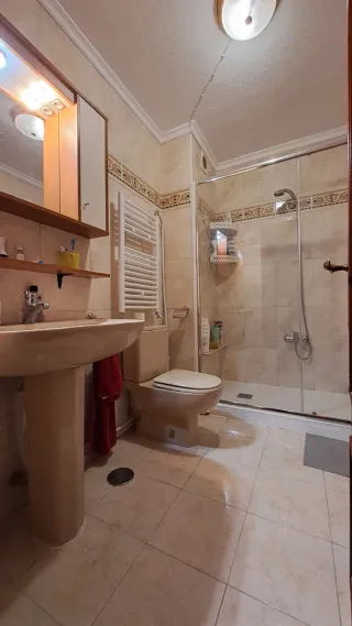 Se Alquila Habitacion C/Alta