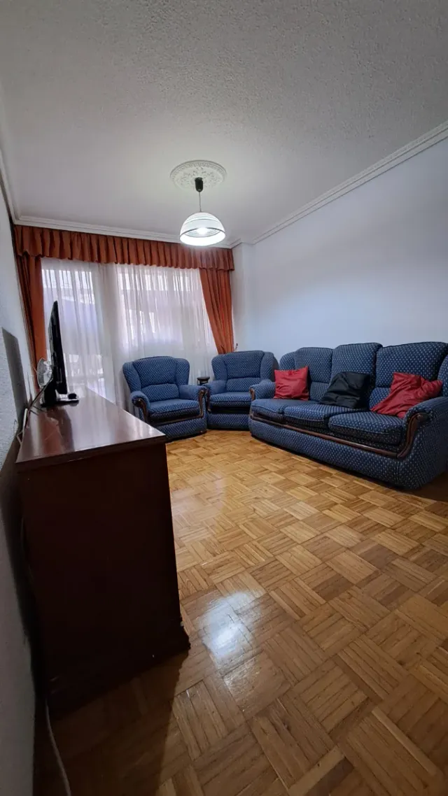 Se Alquila Habitacion C/Alta