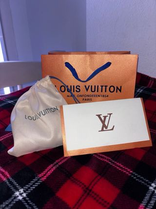 Gorro Louis Vuitton Damier Gris