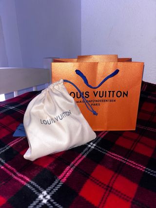 Gorro Louis Vuitton Damier Gris