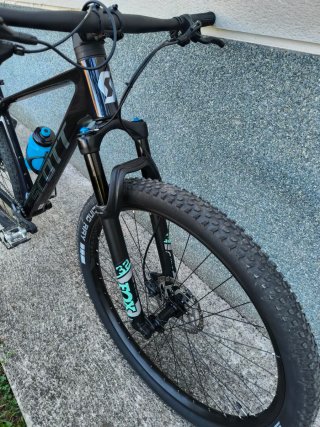 Bicicleta Scott scale 930