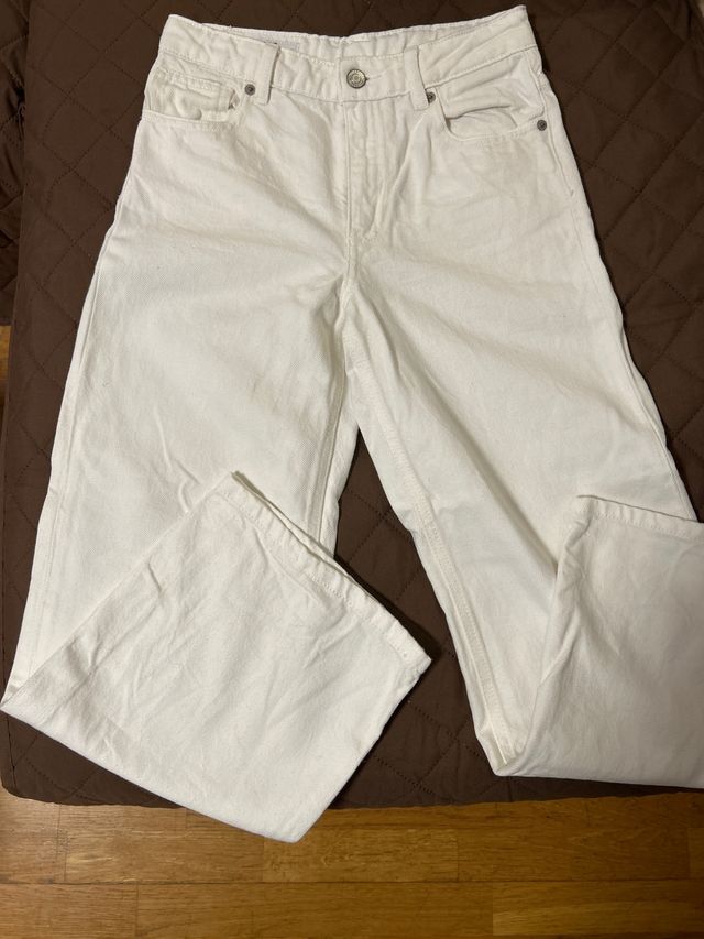 Pantalón vaquero blanco niña
