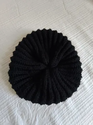 Gorro de lana tejido negro