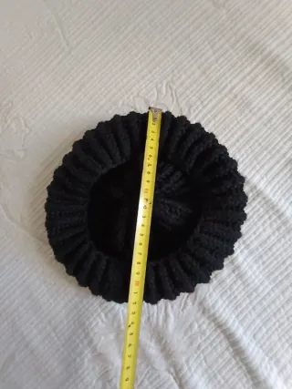 Gorro de lana tejido negro