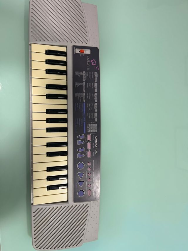 Tastiere Casio M-200