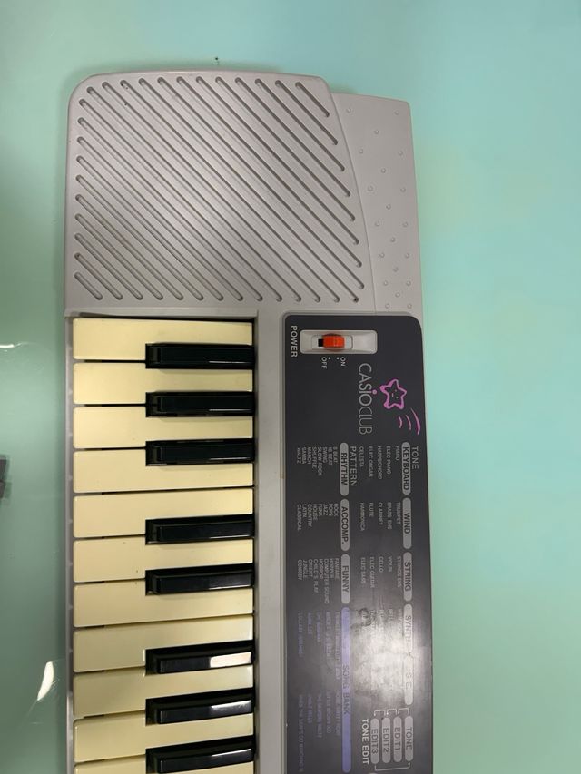 Tastiere Casio M-200