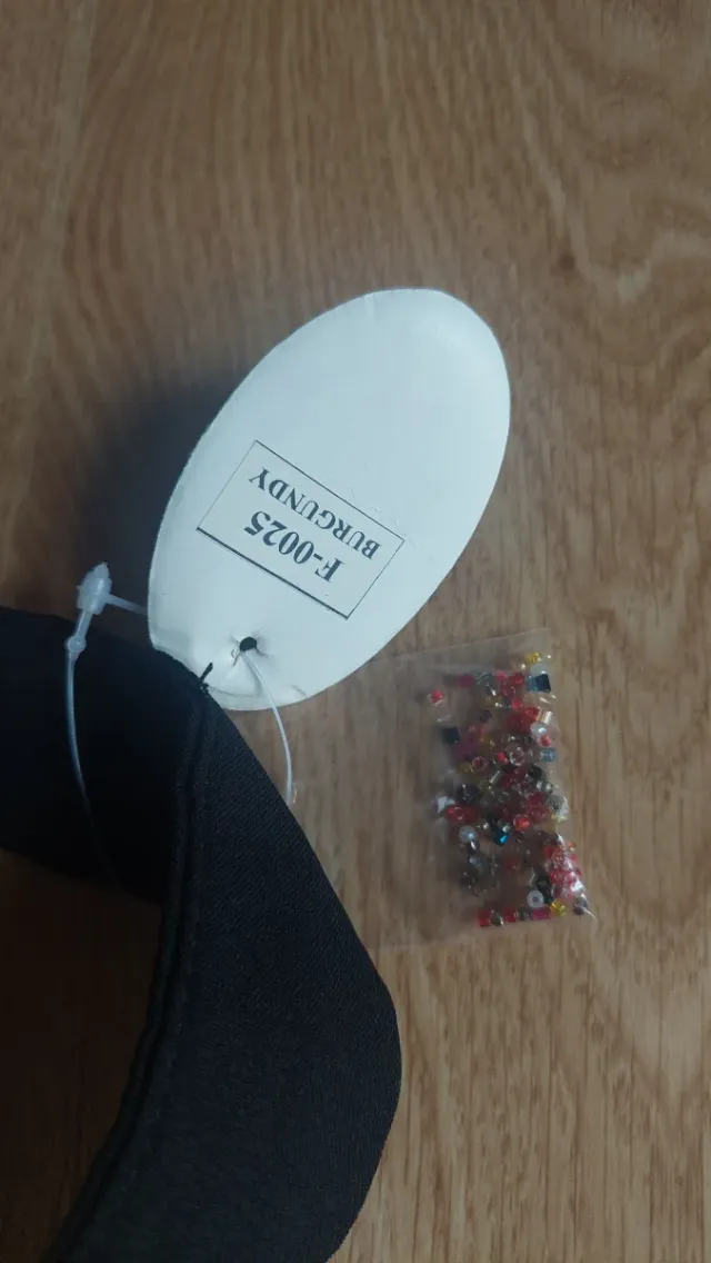 Borsa cotone nuova con motivo floreale e perline