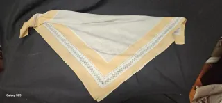 Pañuelo antiguo 67x79