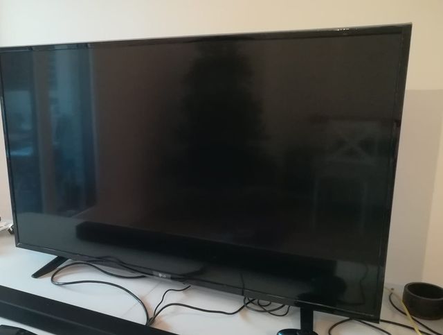 Televisión LG LED 49 49LF510V