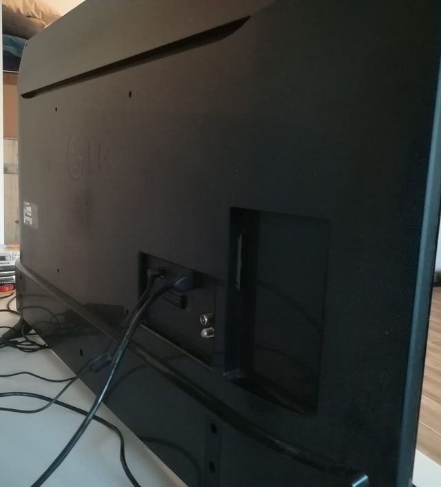 Televisión LG LED 49 49LF510V