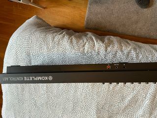 Teclado Komplete Kontrol A61 MIDI