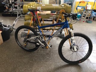 Bicicleta Giant Anthem