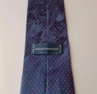 Corbata de seda Adolfo Domínguez vintage años 90