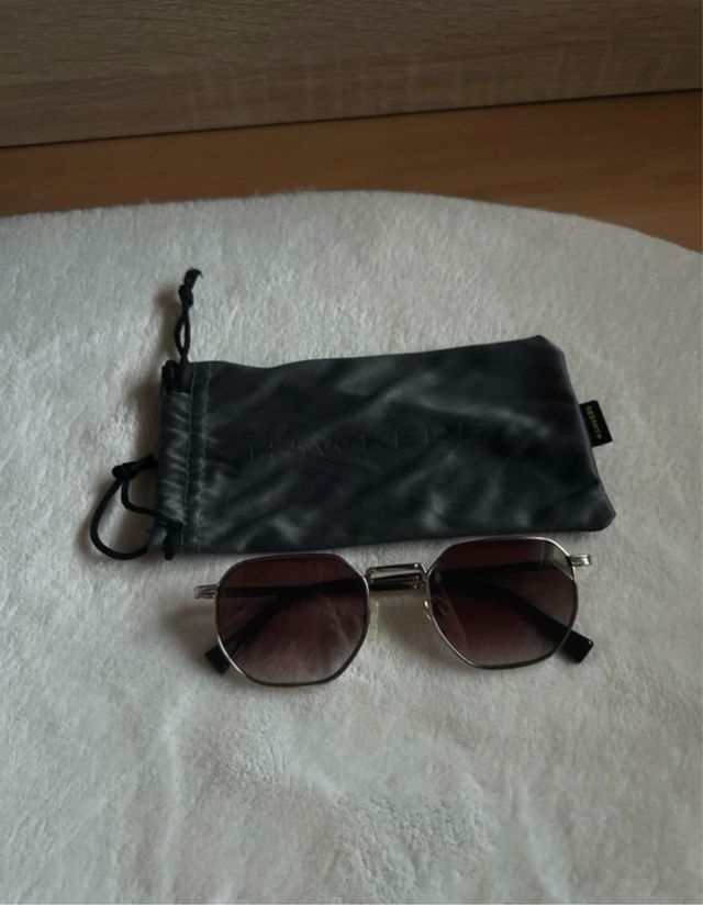 Gafas de sol octogonales plateadas