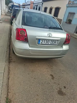 Toyota Avensis 2005