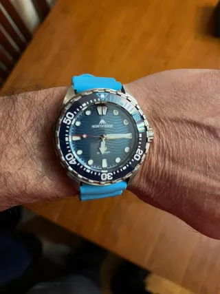 Reloj North Edge Triton Carga Solar NUEVO WR300M