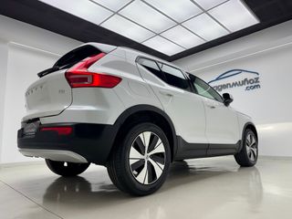 Volvo XC40 2023