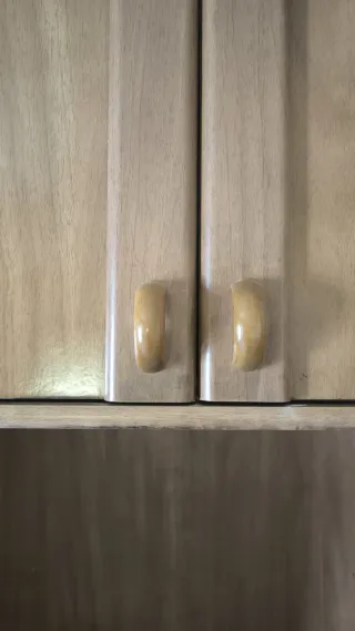 Mobile soggiorno modulare in legno e vetro