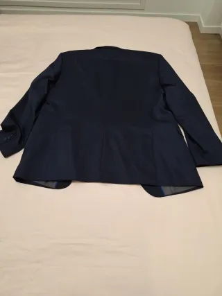 Traje de caballero azul