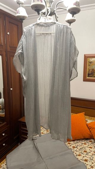 Conjunto dos piezas plata y negro talla 48