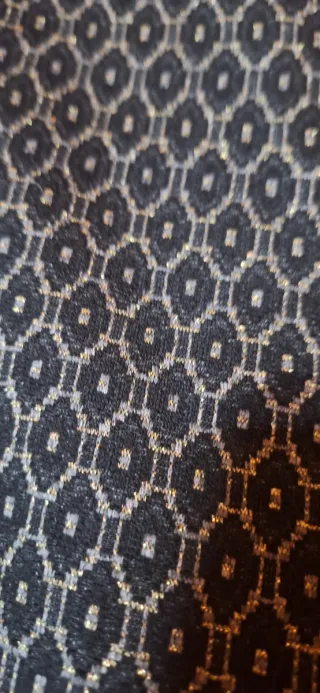 Blusa Koan nera con argento