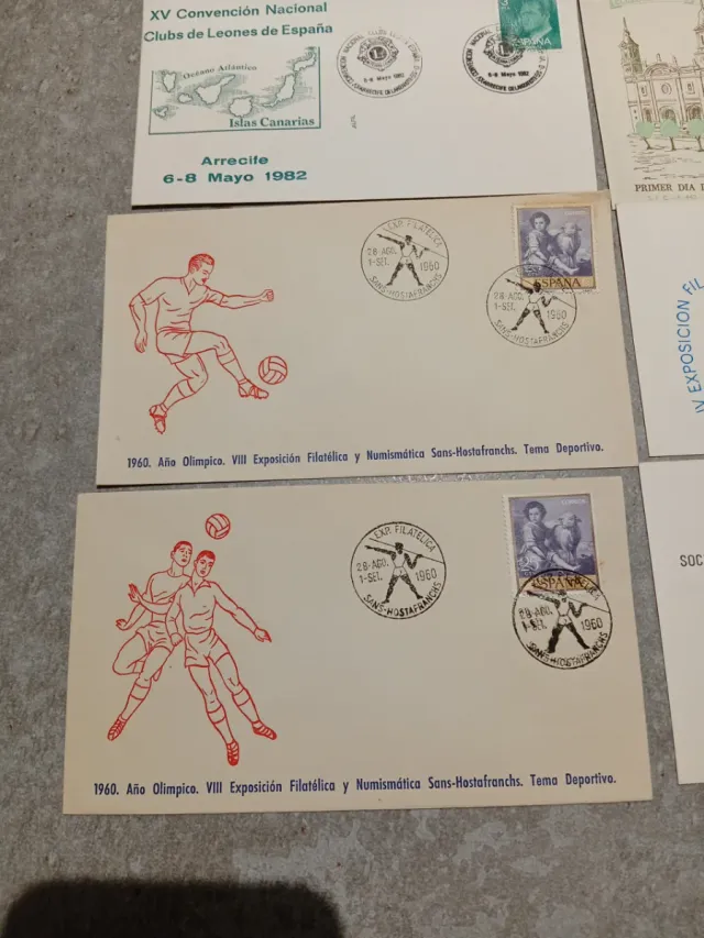 Lotto di 20 buste e cartoline filateliche