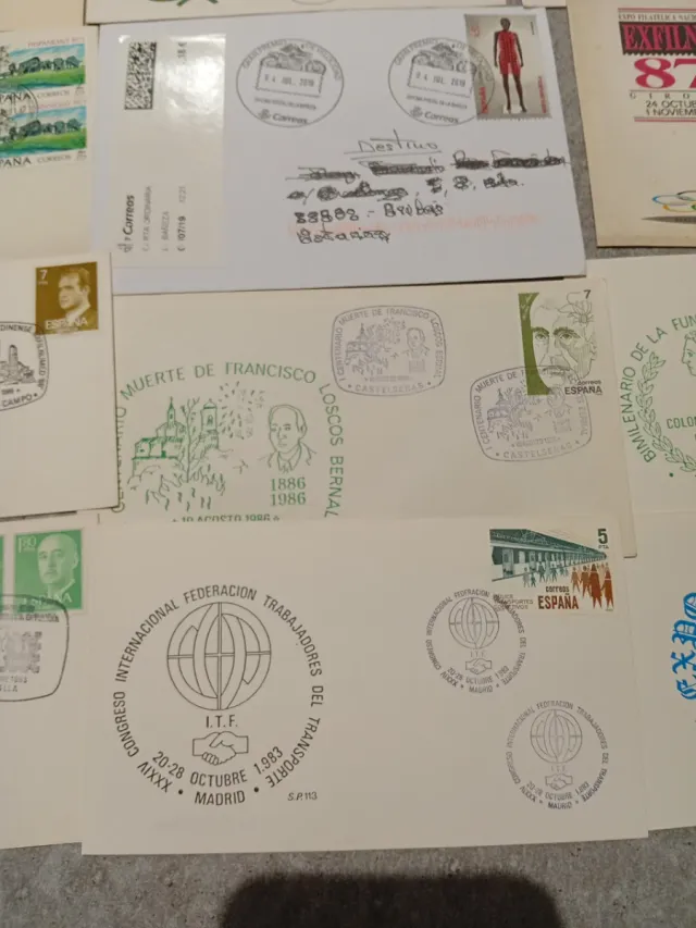 Lotto di 20 buste e cartoline filateliche