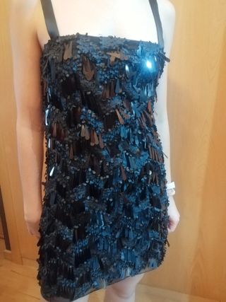 Vestido negro lentejuelas abalorios tirantes Zara