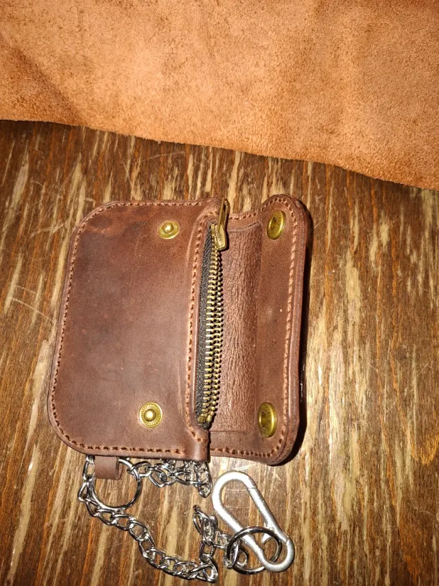 Cartera motera en cuero 2mm