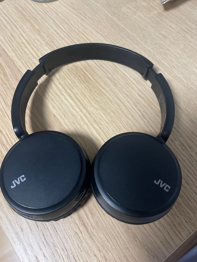 Cascos negros diadema