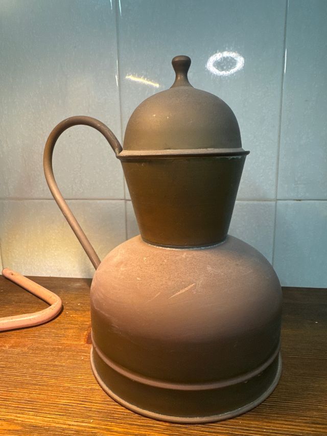 Antica brocca europea