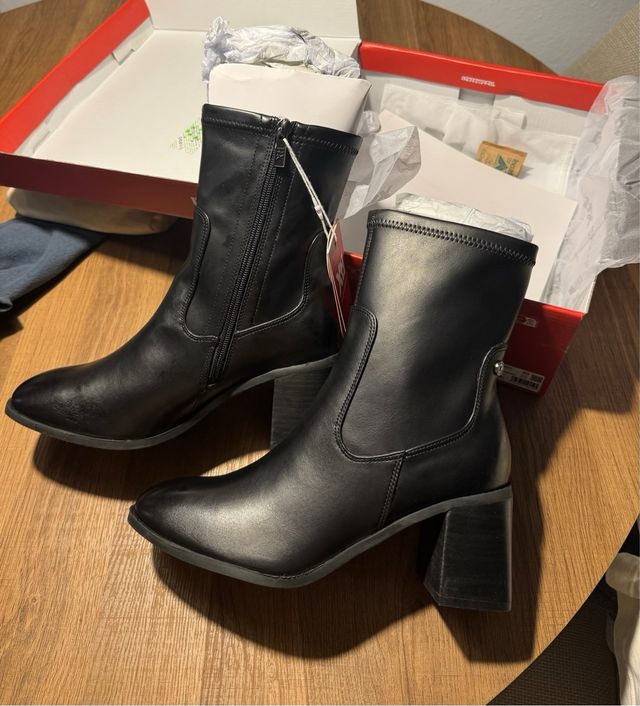 Botines Tacón Xti Mujer Talla 40 Negro