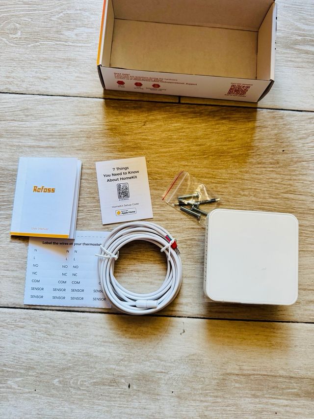 NUOVO! Termostato intelligente Wi-Fi nuovo da estrenare