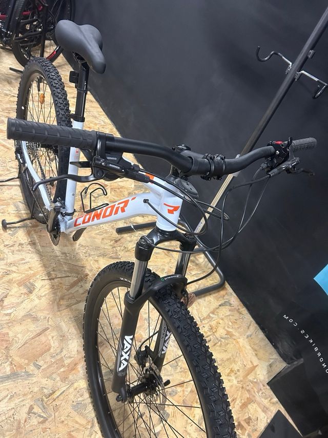 Bicicleta Conor 720 BTT