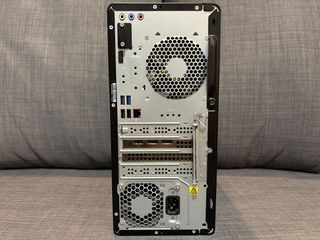 HP Gaming TG01-0040 Ryzen 5 RX 5500 SSD 512G + REG