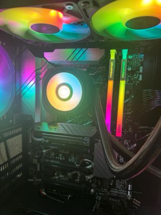 PC Gaming Intel i7 14700kf Nuevo