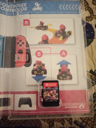 Mario Kart 8 Deluxe + Volantes Nintendo Switch