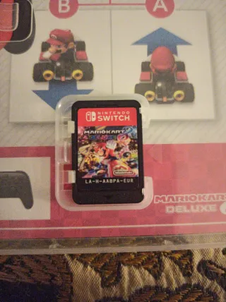 Mario Kart 8 Deluxe + Volantes Nintendo Switch