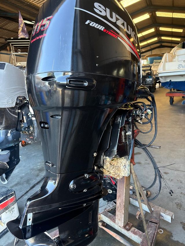 Suzuki DF115 4T Completo Mando Relojes Cable