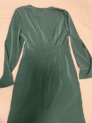 Vestido midi verde invitada boda