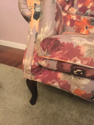 Conjunto de Sofá + Butaca + Puff de tela floral