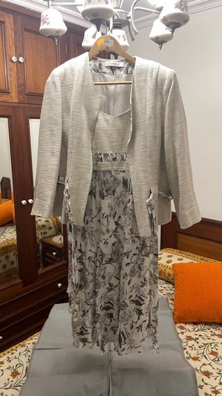 Vestido y chaqueta TAPIOCA estampado