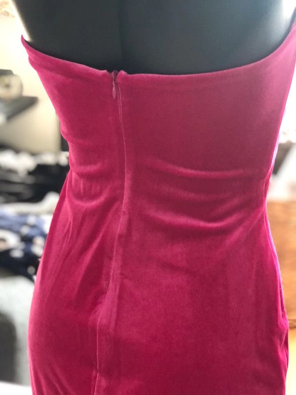 Vestido fiesta largo terciopelo rosa fucsia Zara