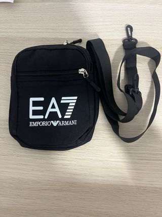Bandolera Emporio Armani Negra