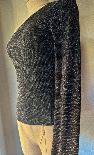 Top asimetrico brillantes