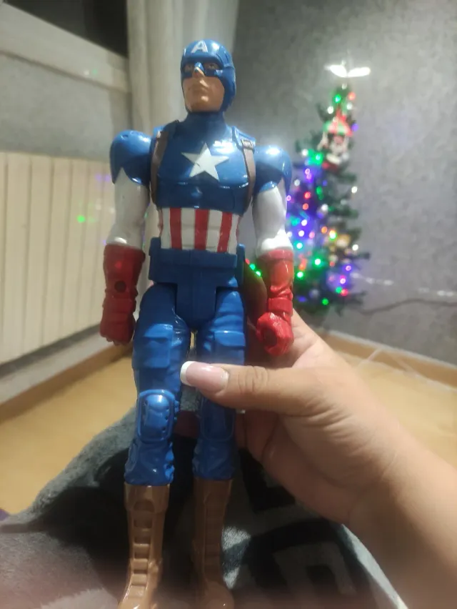 Muñeco Capitán América