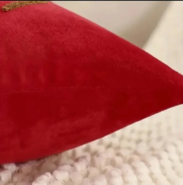 Capa para Almofada 45x45. Bordado. Motivos Natalinos