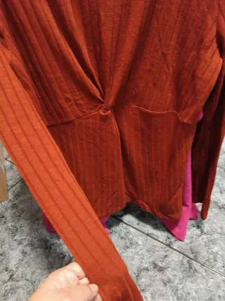 Camiseta manga larga marrón